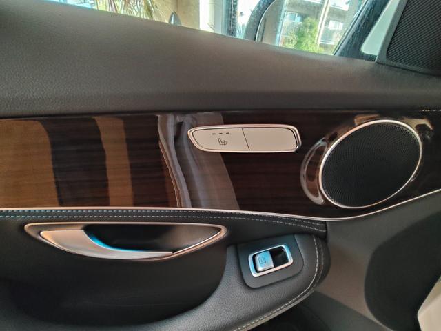 Ｃクラス Ｃ２００アバンギャルド　２０００ｃｃターボエンジン　ワンオーナー　７速ＡＴ　ＬＥＤライト　　Ａストップ　パワーシート　シートヒーター　パドルシフト　キーレスゴー　ナビ　Ｂカメラ　地デジ　ドラレコ　記録簿　弊社下取（36枚目）