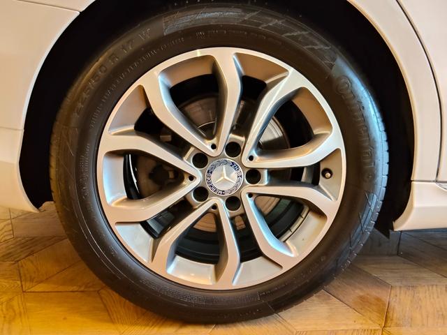 Ｃクラス Ｃ２００アバンギャルド　２０００ｃｃターボエンジン　ワンオーナー　７速ＡＴ　ＬＥＤライト　　Ａストップ　パワーシート　シートヒーター　パドルシフト　キーレスゴー　ナビ　Ｂカメラ　地デジ　ドラレコ　記録簿　弊社下取（38枚目）