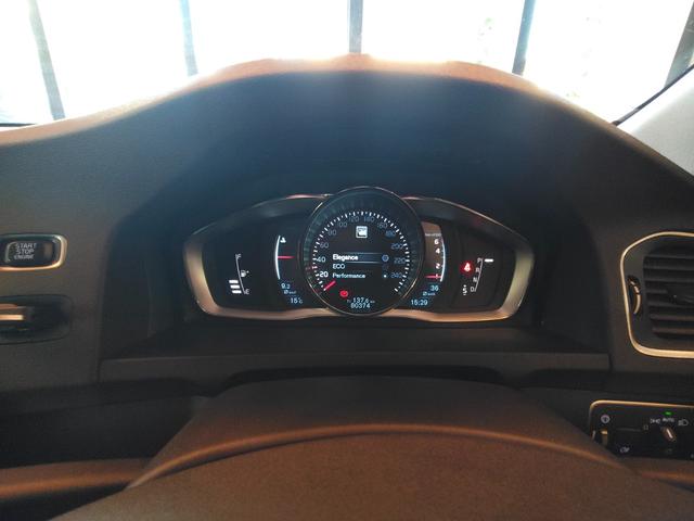 Ｖ６０ Ｔ５　ＳＥ　Ｔ５　ＳＥ　８速ＡＴ（アイシン）ナビ　バックカメラ　アダプティブクルーズコントロール　スマートキー　パドルシフト　本革シート　シートヒーター　純正１８インチホイール　ＥＴＣ　ドラレコ（45枚目）