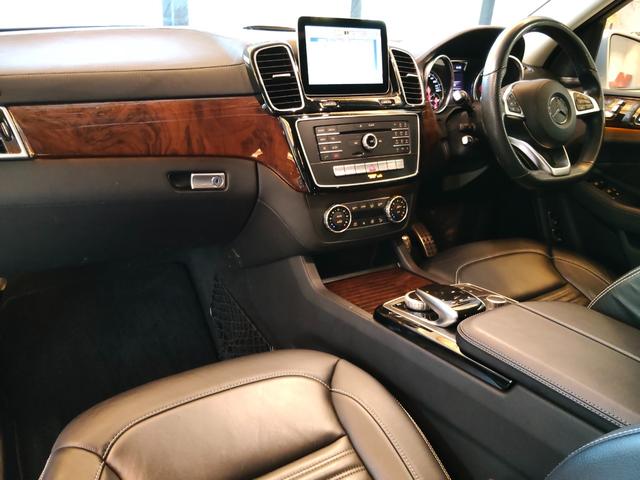 ＧＬＳ ＧＬＳ３５０ｄ　４マチックスポーツ　ディーゼル　ｈａｒｍａｎ／ｋａｒｄｏｎ　ダウンヒルスピードレギュレーション　ＡＩＲマティックサスペンション　パノラマサンルーフ　ＡＣＣ　　　ＢＳＭ　　　パワートランク　２１インチＡＭＧホイール　ＥＴＣ（2枚目）