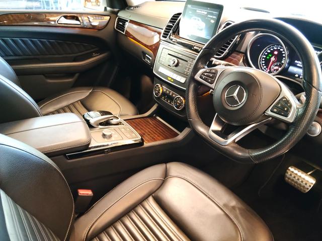 ＧＬＳ ＧＬＳ３５０ｄ　４マチックスポーツ　ディーゼル　ｈａｒｍａｎ／ｋａｒｄｏｎ　ダウンヒルスピードレギュレーション　ＡＩＲマティックサスペンション　パノラマサンルーフ　ＡＣＣ　　　ＢＳＭ　　　パワートランク　２１インチＡＭＧホイール　ＥＴＣ（3枚目）