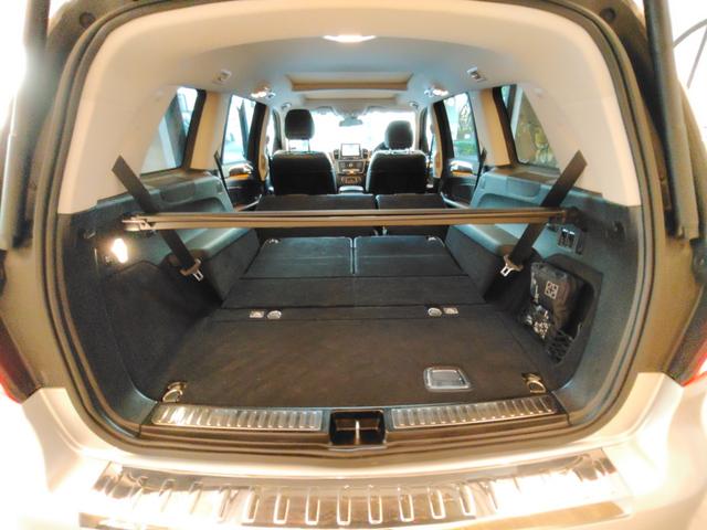 ＧＬＳ ＧＬＳ３５０ｄ　４マチックスポーツ　ディーゼル　ｈａｒｍａｎ／ｋａｒｄｏｎ　ダウンヒルスピードレギュレーション　ＡＩＲマティックサスペンション　パノラマサンルーフ　ＡＣＣ　　　ＢＳＭ　　　パワートランク　２１インチＡＭＧホイール　ＥＴＣ（43枚目）