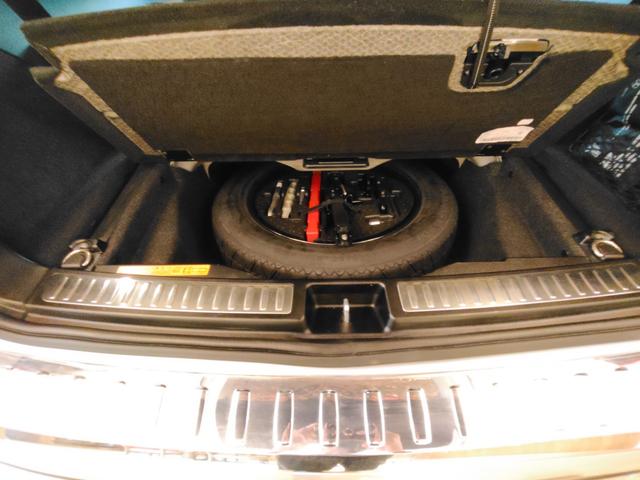 ＧＬＳ ＧＬＳ３５０ｄ　４マチックスポーツ　ディーゼル　ｈａｒｍａｎ／ｋａｒｄｏｎ　ダウンヒルスピードレギュレーション　ＡＩＲマティックサスペンション　パノラマサンルーフ　ＡＣＣ　　　ＢＳＭ　　　パワートランク　２１インチＡＭＧホイール　ＥＴＣ（45枚目）