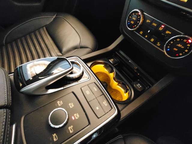 ＧＬＳ ＧＬＳ３５０ｄ　４マチックスポーツ　ディーゼル　ｈａｒｍａｎ／ｋａｒｄｏｎ　ダウンヒルスピードレギュレーション　ＡＩＲマティックサスペンション　パノラマサンルーフ　ＡＣＣ　　　ＢＳＭ　　　パワートランク　２１インチＡＭＧホイール　ＥＴＣ（46枚目）