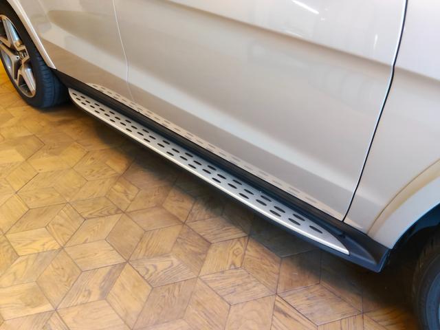 ＧＬＳ ＧＬＳ３５０ｄ　４マチックスポーツ　ディーゼル　ｈａｒｍａｎ／ｋａｒｄｏｎ　ダウンヒルスピードレギュレーション　ＡＩＲマティックサスペンション　パノラマサンルーフ　ＡＣＣ　　　ＢＳＭ　　　パワートランク　２１インチＡＭＧホイール　ＥＴＣ（49枚目）