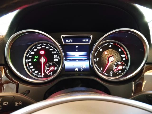 ＧＬＳ ＧＬＳ３５０ｄ　４マチックスポーツ　ディーゼル　ｈａｒｍａｎ／ｋａｒｄｏｎ　ダウンヒルスピードレギュレーション　ＡＩＲマティックサスペンション　パノラマサンルーフ　ＡＣＣ　　　ＢＳＭ　　　パワートランク　２１インチＡＭＧホイール　ＥＴＣ（67枚目）