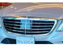 Ｓ５５０ロング　ＡＭＧライン　パノラマＳＲ　ショーファーＰＫＧ　Ｂｕｒｕｍｅｓｔｅｒ　シートヒーター＆ベンチレーション　リアエンターテイメント　ＬＥＤヘッドライト　ＡＭＧスポーツＰＫＧ　ＡＭＧ１９インチＡＷ　マッサージ機能（12枚目）