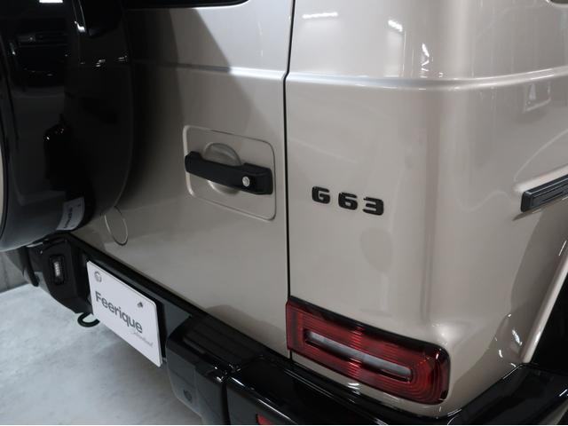 Ｇクラス Ｇ６３　ＡＭＧレザーエクスクルーシブパッケージ　純正ナイトＰＫＧホワイトアーチ鍛造２２ＡＷ　ＡＭＧ東京スペシャルオーダー正規Ｄ車ルーフフェンダーバンパーオブィアンＢ　ｄｅｇｉｎｏメタライズアッシュウッドトリム　エンブレムロゴマッドＢ　Ｄレコーダー（16枚目）