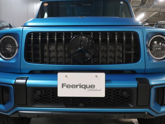 Gクラス G63 AMGレザーエクスクルーシブパッケージ カーボンステアリングインテリアナイトpkg・22inc鍛造AW・カーボンタイヤカバー・プラチナホワイトレザーカーボンインテリア・MANUFAKTURプログラムプラス&インテリアプラスPKG・OP653(3枚目)