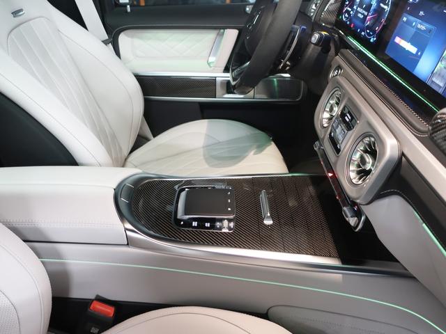 Gクラス G63 AMGレザーエクスクルーシブパッケージ カーボンステアリングインテリアナイトpkg・22inc鍛造AW・カーボンタイヤカバー・プラチナホワイトレザーカーボンインテリア・MANUFAKTURプログラムプラス&インテリアプラスPKG・OP653(25枚目)