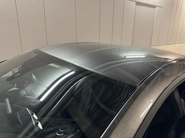 ヴァンテージ ベースグレード　サテンカーボンファイバー　エクステリアブラックパック　ディレクショナルグロスブラックホイール２０インチ１６段階シート　コンフォートパック（シートヒーター　センターコンソールクローズ）ボンネットブラック（77枚目）