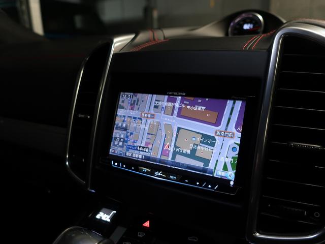 カイエン ＧＴＳ　１オーナーＧＴＳエクステリア　可変エクゾースト　ターボＩＩ鍛造２１ＡＷ＆レッドキャリパ　３スポークステア　４シートＨ　スポーツクロノ　Ｒパワーゲート　ＨＤＤナビＢｌｕｅｔｏｏｔｈオーデイオ　ＦＲカメラ（31枚目）