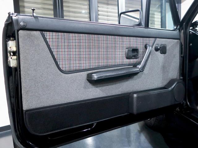 ゴルフカブリオ ベースグレード　正規Ｄ車　フルオリジナルモデル　純正ＢＢＳ社製１５ＡＷ　新車保証書　取説　メンテナンスレコード　予備キー付属　ストライプダイアゴナルスポーツシート　電動開閉オープントップ　ＥＴＣ　ドライブレコーダー（28枚目）