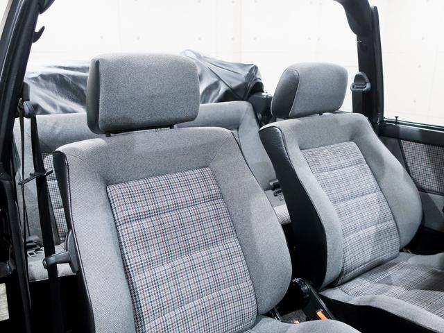 ゴルフカブリオ ベースグレード　正規Ｄ車　フルオリジナルモデル　純正ＢＢＳ社製１５ＡＷ　新車保証書　取説　メンテナンスレコード　予備キー付属　ストライプダイアゴナルスポーツシート　電動開閉オープントップ　ＥＴＣ　ドライブレコーダー（52枚目）