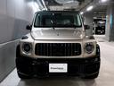 Ｇクラス Ｇ６３　ＡＭＧレザーエクスクルーシブパッケージ　純正ナイトＰＫＧホワイトアーチ鍛造２２ＡＷ　ＡＭＧ東京スペシャルオーダー正規Ｄ車ルーフフェンダーバンパーオブィアンＢ　ｄｅｇｉｎｏメタライズアッシュウッドトリム　エンブレムロゴマッドＢ　Ｄレコーダー（3枚目）