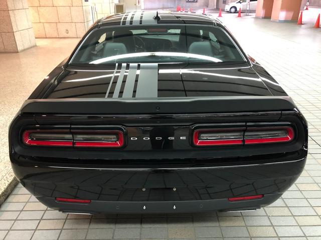 ダッジ・チャレンジャー Ｒ／Ｔ　Ｒ／Ｔスキャットパック　シェイカー　新車並行　１オーナー　プラスパッケージ　ドライバーコンビニエンスＧＰ．ハーマンカードンオーディオ　ＲＥＤキャリパー（5枚目）