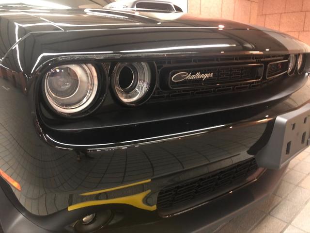 ダッジ・チャレンジャー Ｒ／Ｔ　Ｒ／Ｔスキャットパック　シェイカー　新車並行　１オーナー　プラスパッケージ　ドライバーコンビニエンスＧＰ．ハーマンカードンオーディオ　ＲＥＤキャリパー（14枚目）