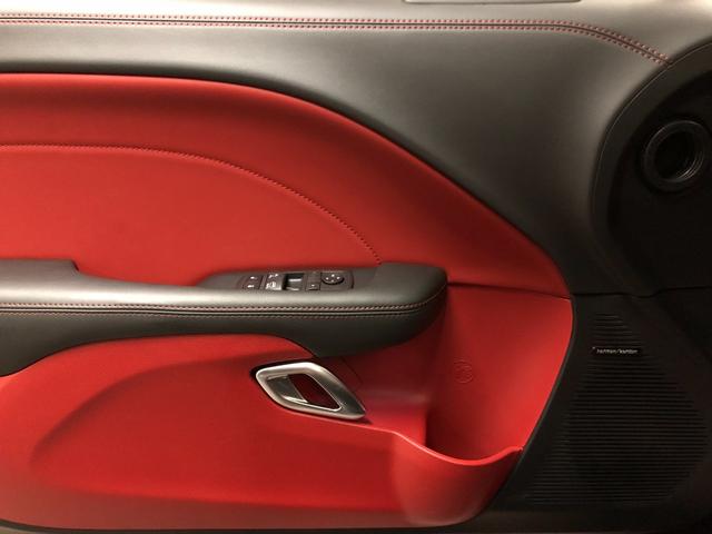 ダッジ・チャレンジャー Ｒ／Ｔ　Ｒ／Ｔスキャットパック　シェイカー　新車並行　１オーナー　プラスパッケージ　ドライバーコンビニエンスＧＰ．ハーマンカードンオーディオ　ＲＥＤキャリパー（22枚目）