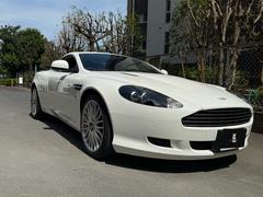 ＤＢ９　Ｖ１２ー５９００ｃｃエンジン、電子制御システム搭載『タッチトロニックＩＩ』６速ギアボックス 2