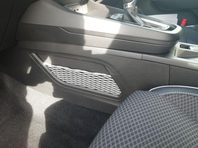 アルカナ アントラクト E-テックフルハイブリッド ETC 全周囲カメラ クリアランスソナー オートクルーズコントロール レーンアシスト 衝突被害軽減システム LEDヘッドランプ アルミホイール スマートキー 電動格納ミラー AT USB(47枚目)