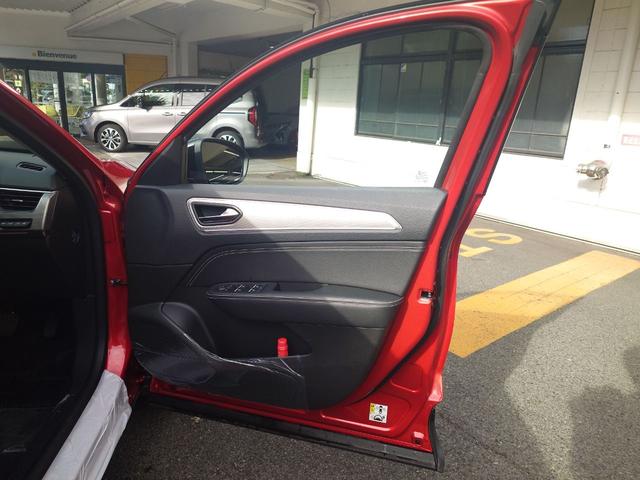 アルカナ アントラクト E-テックフルハイブリッド ETC 全周囲カメラ クリアランスソナー オートクルーズコントロール レーンアシスト 衝突被害軽減システム LEDヘッドランプ アルミホイール スマートキー 電動格納ミラー AT USB(55枚目)