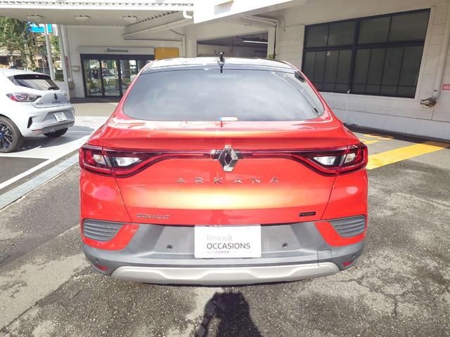 アルカナ アントラクト E-テックフルハイブリッド ETC 全周囲カメラ クリアランスソナー オートクルーズコントロール レーンアシスト パワーシート 衝突被害軽減システム LEDヘッドランプ アルミホイール スマートキー アイドリングストップ(7枚目)