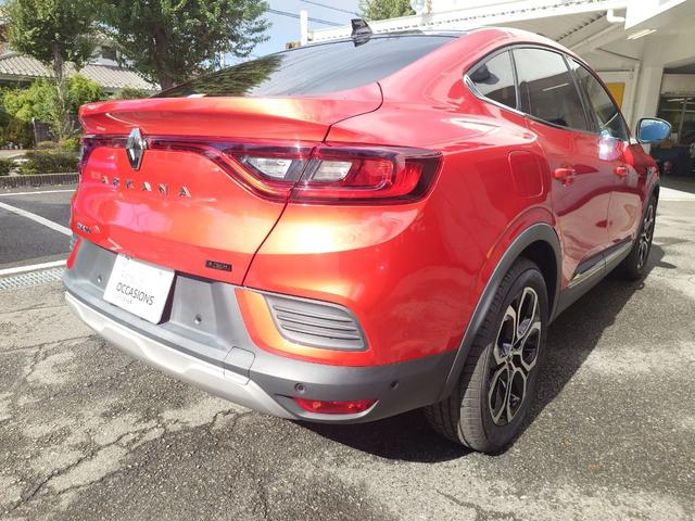 アルカナ アントラクト E-テックフルハイブリッド ETC 全周囲カメラ クリアランスソナー オートクルーズコントロール レーンアシスト パワーシート 衝突被害軽減システム LEDヘッドランプ アルミホイール スマートキー アイドリングストップ(17枚目)