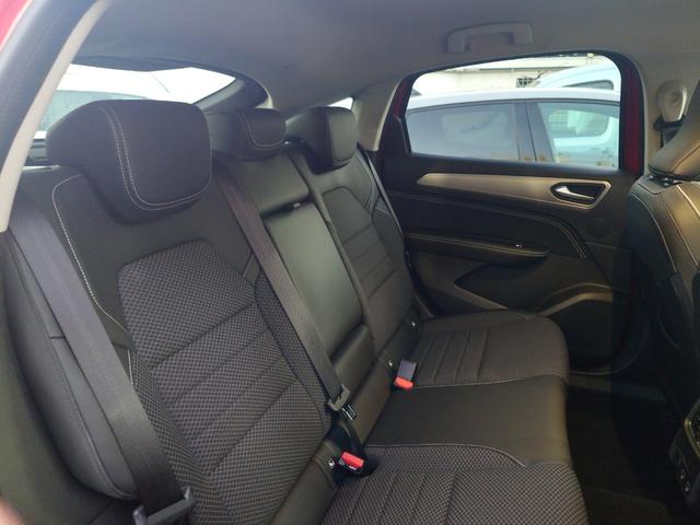 アルカナ アントラクト E-テックフルハイブリッド ETC 全周囲カメラ クリアランスソナー オートクルーズコントロール レーンアシスト パワーシート 衝突被害軽減システム LEDヘッドランプ アルミホイール スマートキー アイドリングストップ(36枚目)