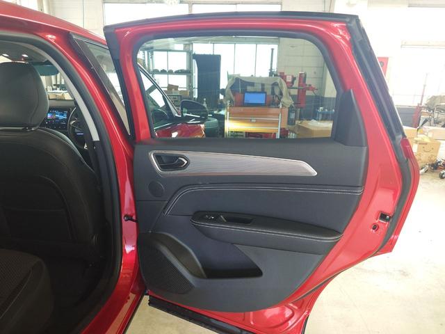 アルカナ アントラクト E-テックフルハイブリッド ETC 全周囲カメラ クリアランスソナー オートクルーズコントロール レーンアシスト パワーシート 衝突被害軽減システム LEDヘッドランプ アルミホイール スマートキー アイドリングストップ(49枚目)