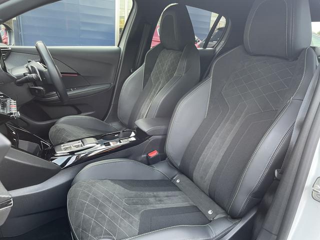 この度は当店のお車をご覧になっていただき、誠にありがとうございます。ぜひじっくりとご検討下さい。気軽にお問合せ・お見積りお待ちしております。