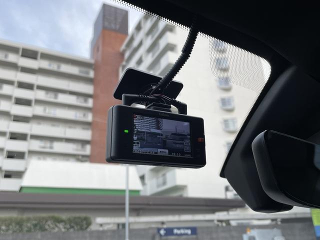 ドライブレコーダー装備♪映像と音声を記録してくれるドライブレコーダーは、事故の際に確かな証拠能力を発揮してくれます。