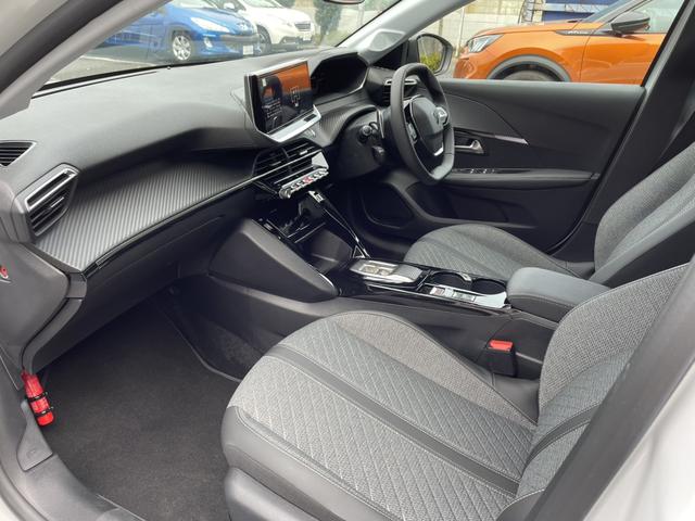 ご覧いただきありがとうございます♪気になったお車がありましたらお気軽にお電話をください♪