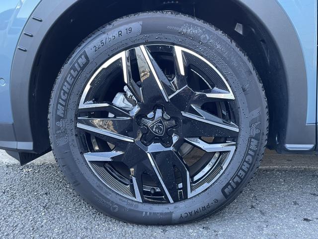 3008 GTハイブリッド アルカンタラパッケージ ドライブレコーダー ETC オートクルーズコントロール パワーシート ナビ アルミホイール スマートキー AT Bluetooth 記録簿(13枚目)