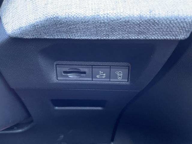 3008 GTハイブリッド アルカンタラパッケージ ドライブレコーダー ETC オートクルーズコントロール パワーシート ナビ アルミホイール スマートキー AT Bluetooth 記録簿(34枚目)