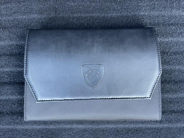 3008 GTハイブリッド アルカンタラパッケージ ドライブレコーダー ETC オートクルーズコントロール パワーシート ナビ アルミホイール スマートキー AT Bluetooth 記録簿(55枚目)