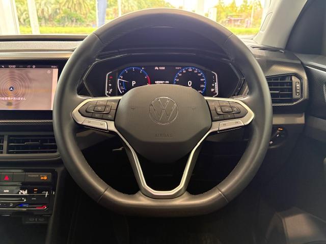 Ｔ－クロス ＴＳＩ　アクティブ　メモリーナビ　ＥＴＣ　アルミホイール　オートクルーズコントロール　スマートキー　盗難防止システム　横滑り防止装置　記録簿　ワンオーナー　エアバッグ　エアコン　パワーステアリング　パワーウィンドウ（15枚目）