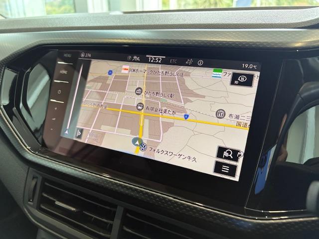 Ｔ－クロス ＴＳＩ　アクティブ　メモリーナビ　ＥＴＣ　アルミホイール　オートクルーズコントロール　スマートキー　盗難防止システム　横滑り防止装置　記録簿　ワンオーナー　エアバッグ　エアコン　パワーステアリング　パワーウィンドウ（17枚目）