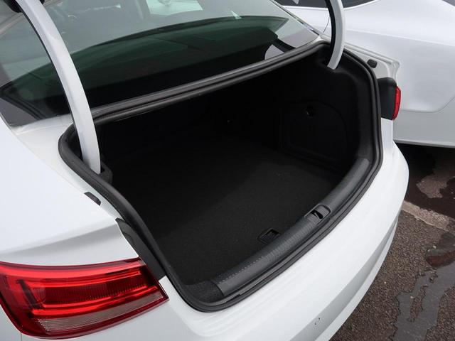 30TFSI バーチャルコックピット アシスタンスPKG ナビゲーションプラスPKG MMIナビ バックカメラ ACC レーンアシスト サイドアシスト AppleCarPlay アドバンストキー ビルトインETC(16枚目)