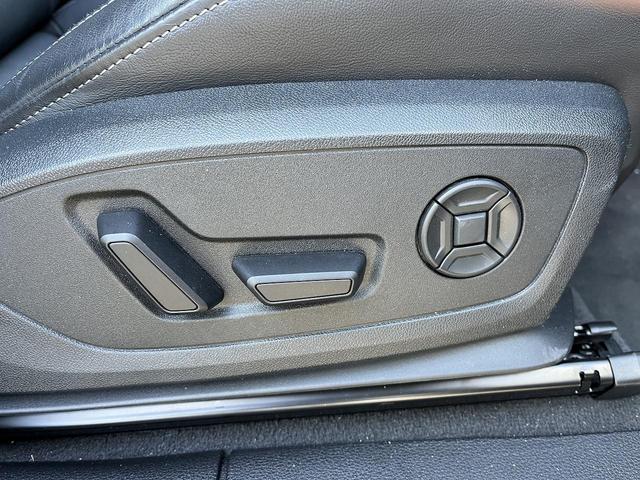 Ｑ３スポーツバック ３５ＴＦＳＩ　Ｓライン　パノラマサンルーフ　ブラックスタイリングＰＫＧ　プライバシーガラス　プラスＰＫＧ　コンビニエンス＆アシスタンスＰＫＧ　スマホ連携　ＡＣＣ　レーンアシスト　全周囲カメラ　ワイヤレスチャージ（64枚目）