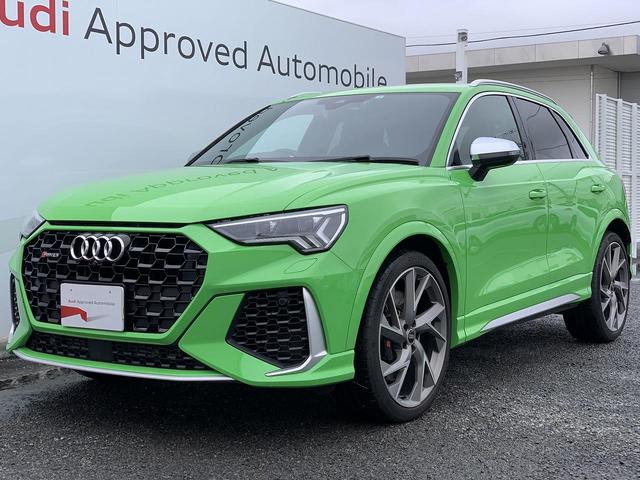 ＲＳ Ｑ３ ベースグレード　マトリクスＬＥＤヘッドライト　ファインナッパレザー　プライバシーガラス　ＲＳダンピングコントロールサスペンション　ＡＣＣ　レーンアシスト　サイドアシスト　全周囲カメラ　ドライブセレクト（21枚目）