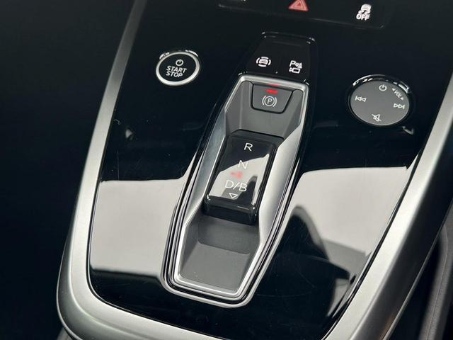 Ｑ４スポーツバック ｅ－トロン ４０ｅ－トロン　アドバンスド　ａｄｖａｎｃｅｄインテリアプラスＰＫＧ　マトリクスＬＥＤ　アコースティックガラス　前席シートヒーター　スマホ連携　パーシャルレザー　ＡＣＣ　サイドアシスト　全周囲カメラ　アドバンストキー（45枚目）