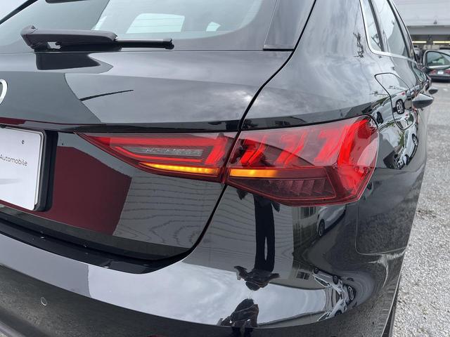Ａ３ スポーツバック３０ＴＦＳＩ　コンビニエンス＆アシスタンスＰＫＧ　ナビケーションＰＫＧ　スマホ連携　ＡＣＣ　レーンアシスト　パークアシスト　サイドアシスト　バーチャルコックピット　パドルシフト　シートヒーター　１オーナー（28枚目）