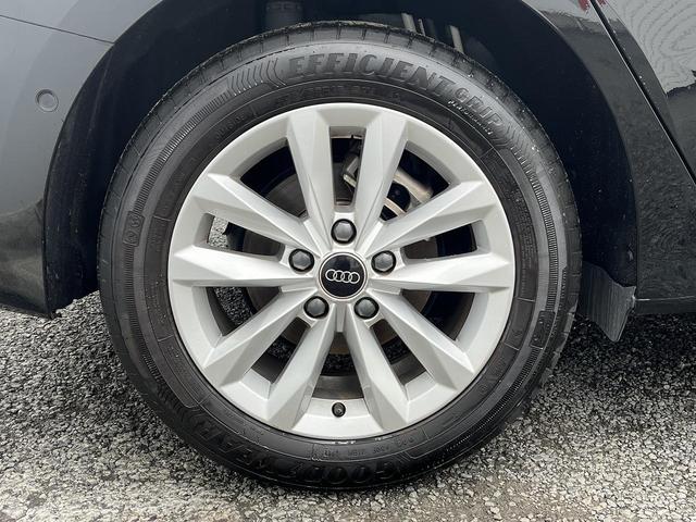 Ａ３ スポーツバック３０ＴＦＳＩ　コンビニエンス＆アシスタンスＰＫＧ　ナビケーションＰＫＧ　スマホ連携　ＡＣＣ　レーンアシスト　パークアシスト　サイドアシスト　バーチャルコックピット　パドルシフト　シートヒーター　１オーナー（31枚目）