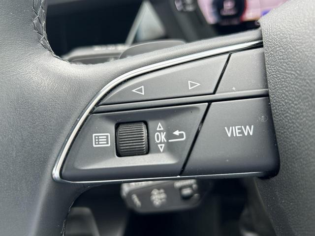 Ａ３ スポーツバック３０ＴＦＳＩ　コンビニエンス＆アシスタンスＰＫＧ　ナビケーションＰＫＧ　スマホ連携　ＡＣＣ　レーンアシスト　パークアシスト　サイドアシスト　バーチャルコックピット　パドルシフト　シートヒーター　１オーナー（41枚目）