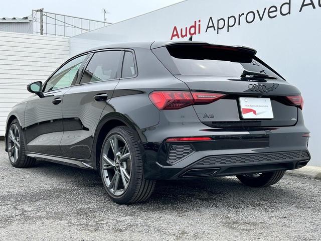 Ａ３ スポーツバック３０ＴＦＳＩ　Ｓライン　ブラックスタイリングＰＫＧ　ＳラインプラスＰＫＧ　テクノロジーＰＫＧ　パーシャルレザー　マトリクスＬＥＤ　コンビニエンス＆アシスタンスＰＫＧ　ワイヤレスチャージ　スマホ連携　パワーシート　１オーナー（26枚目）