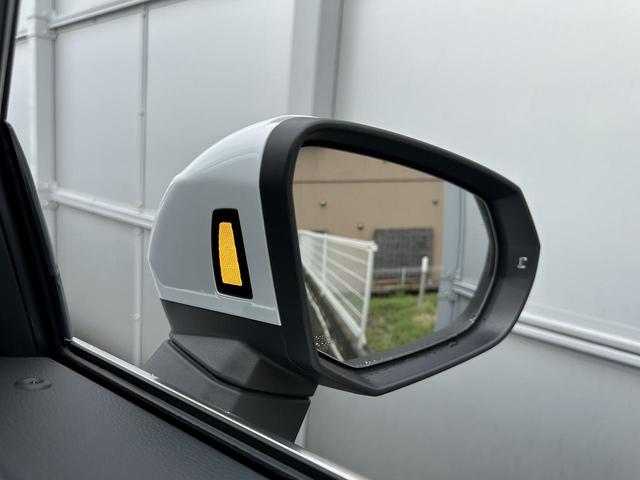 Ｑ３ ３５ＴＦＳＩ　Ｓライン　ベーシックＰＫＧ　アシスタンスＰＫＧ　スマホ連携　ＡＣＣ　レーンアシスト　サイドアシスト　全周囲カメラ　Ａｕｄｉドライブセレクト　ワイヤレスチャージ　シートヒーター　ホールドアシスト（10枚目）