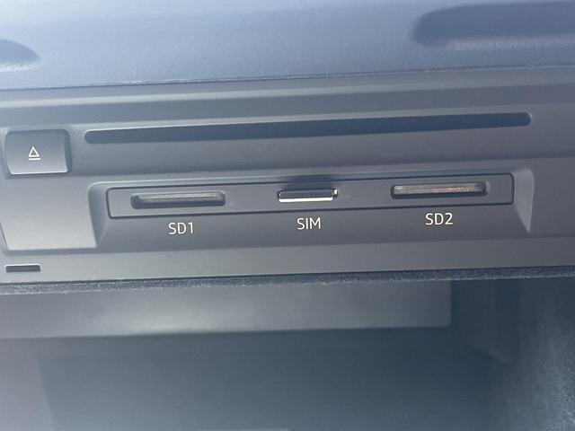 Ａ３ スポーツバック１．４ＴＦＳＩ　スポーツ　ＭＭＩナビゲーション　アシスタンスＰＫＧ　バーチャルＣＰ　ＡＣＣ　パドルシフト　シートヒーター　運転席電動シート　ドライブセレクト　レーンアシスト　バックカメラ　スマホ連携　純正１７インチＡＷ（44枚目）