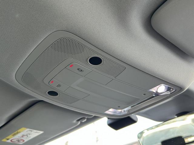 Ｑ２ ３０ＴＦＳＩスポーツ　アシスタンスＰＫＧ　コンフォートＰＫＧ　ナビゲーションＰＫＧ　ＡＣＣ　レーンアシスト　バックカメラ　アウディドライブシステム　シートヒーター　スマホ連携　フルセグＴＶ　純正１７インチＡＷ　１オーナー（66枚目）