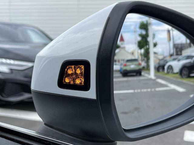 Ａ３ スポーツバック３０ＴＦＳＩスポーツシグネチャーエデ　１８インチＡＷ　ナビケーションプラスＰＫＧ　テクノロジーＰＫＧ　アシスタンスＰＫＧ　コントロールコード　マトリクスＬＥＤ　ＡＣＣ　レーンアシスト　サイドアシスト　スマホ連携　シートヒーター（10枚目）