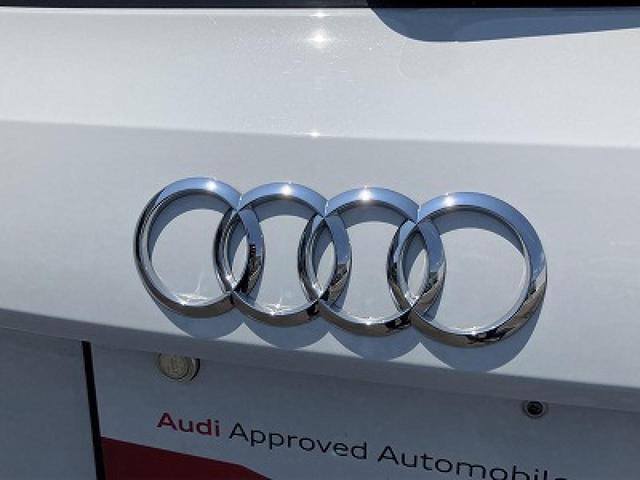 Ａ３ スポーツバック　ニューアーバンスタイル　５００台限定車　全周囲カメラ　専用ウッドパネル　ナビケーションＰＫＧ　コンビニエンス＆アシスタンスＰＫＧ　ＡＣＣ　レーンアシスト　パークアシスト　サイドアシスト　アンビエントライト　スマホ連携（33枚目）